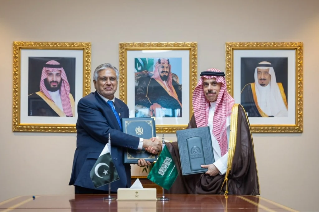 Saudi Arabia, Pakistan sign visa-exemption agreement on sidelines of UN General Assembly