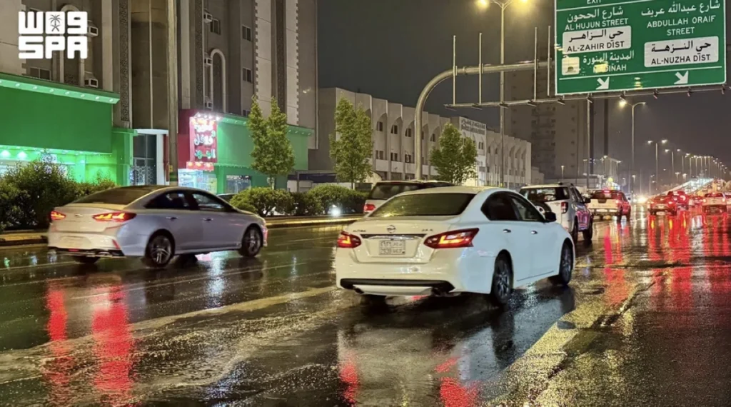 Saudi Arabia forecasts above-average rainfall through November, temperatures up to 3°C higher