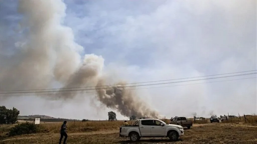 Israeli interceptor missile explodes over Lebanese town