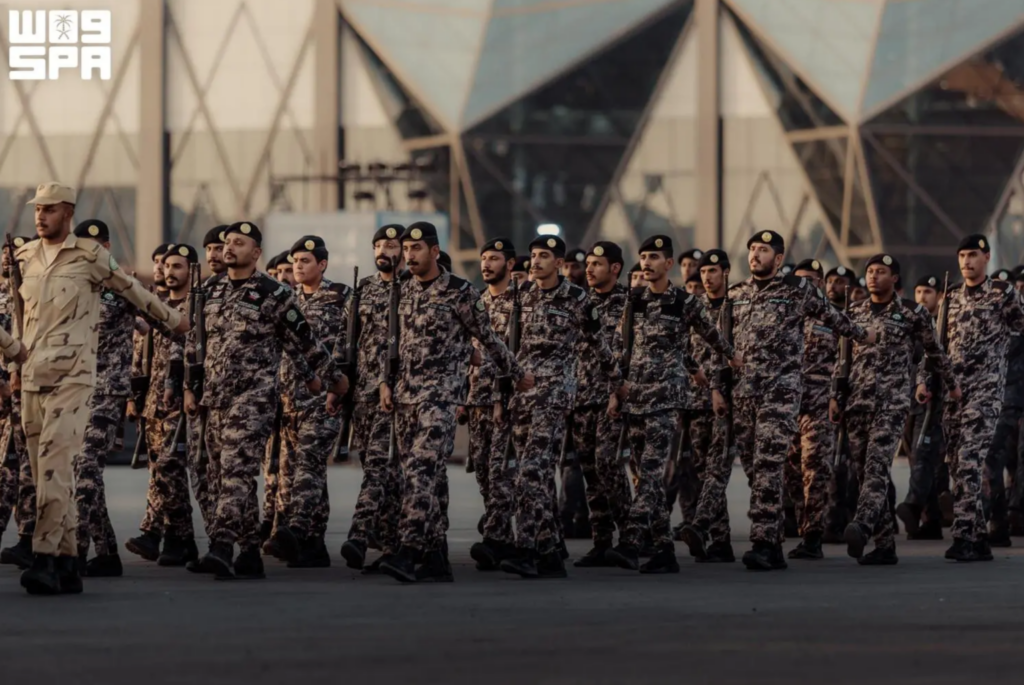 Interior Ministry Military Parades Draw Visitors to International Saudi Falcons and Hunting Exhibition 2026